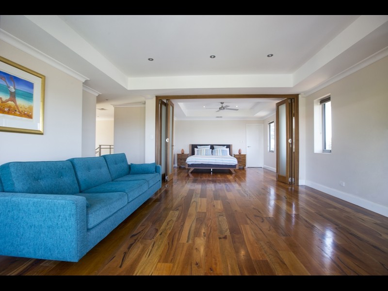 15 PRINCESS ROAD, Doubleview WA 6018