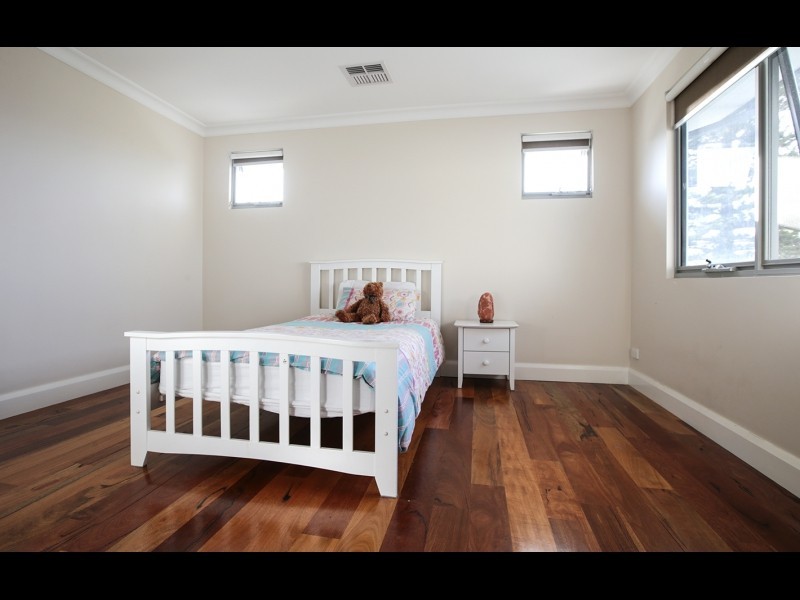 15 PRINCESS ROAD, Doubleview WA 6018