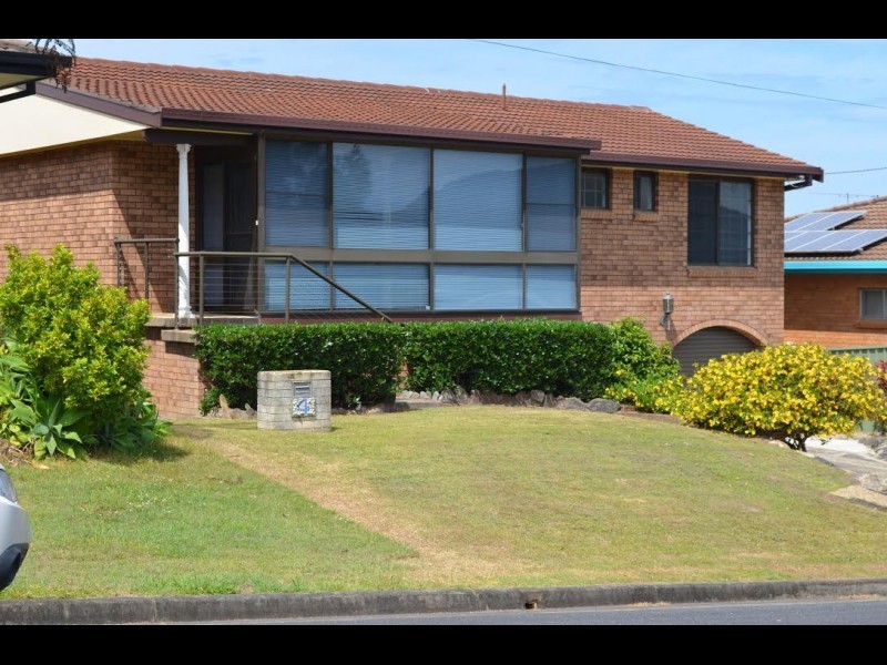 4 Vista Way, Scotts Head NSW 2447