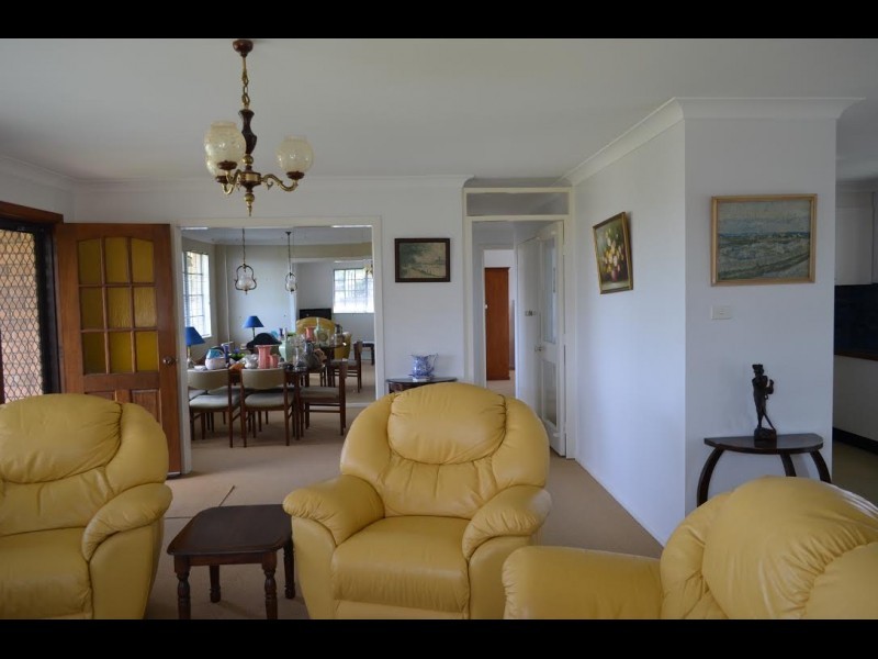 4 Vista Way, Scotts Head NSW 2447