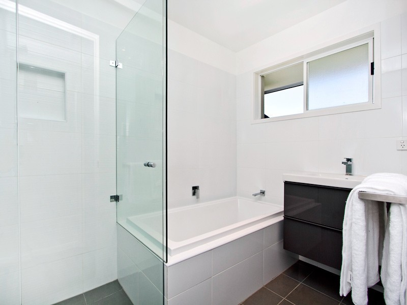 36 Ringrose Street, Stafford Heights QLD 4053