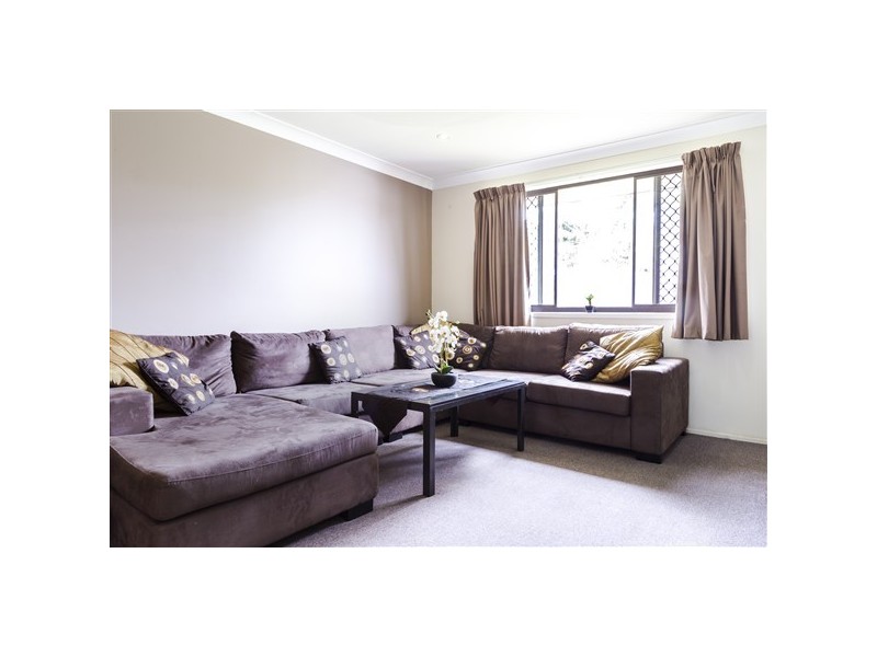 112 Bamboo Avenue, Benowa QLD 4217