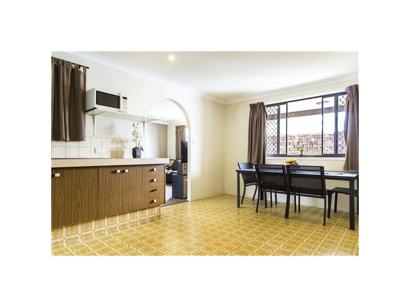 112 Bamboo Avenue, Benowa QLD 4217