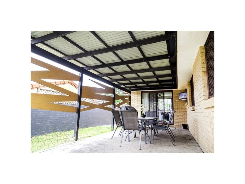 112 Bamboo Avenue, Benowa QLD 4217