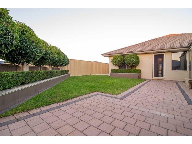 22 Borough Road, Baldivis WA 6171