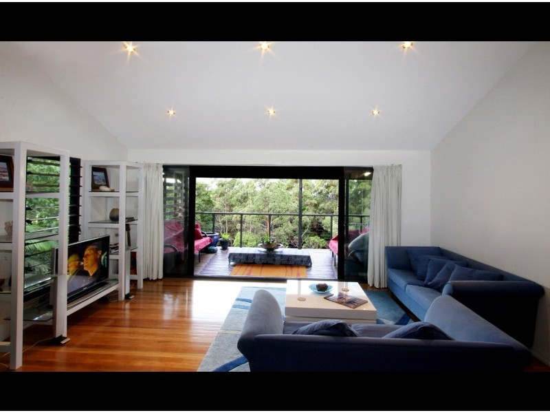 10 Madura Court, Tamborine Mountain QLD 4272