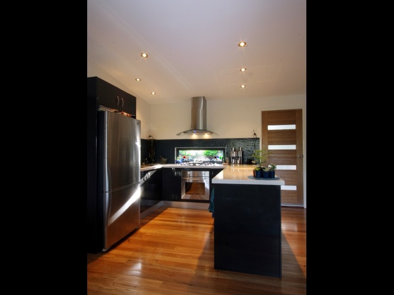 10 Madura Court, Tamborine Mountain QLD 4272