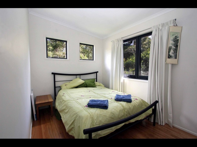 10 Madura Court, Tamborine Mountain QLD 4272