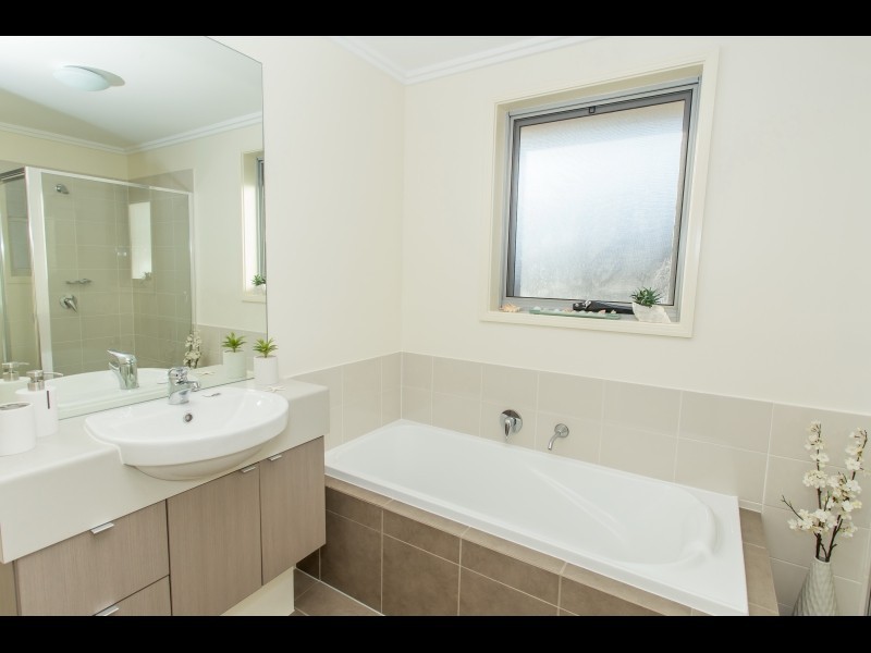 6 Hibiscus Street, Bonnyrigg NSW 2177