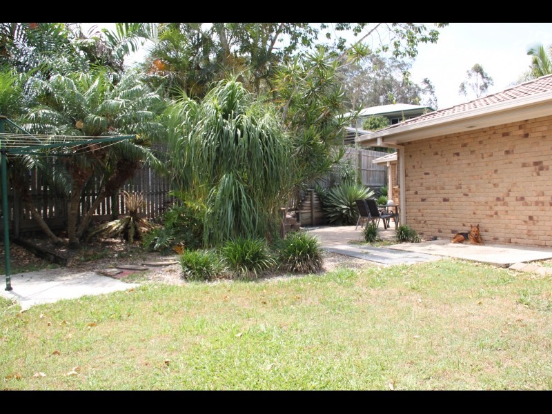 4 Tahan Cresent, Tanah Merah QLD 4128