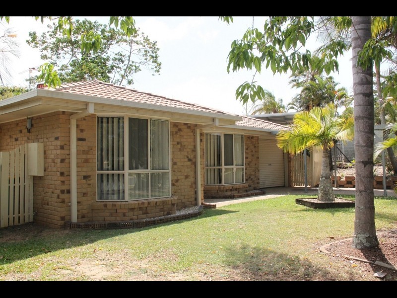 4 Tahan Cresent, Tanah Merah QLD 4128