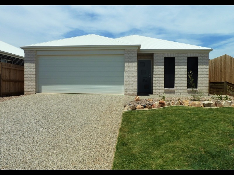 3 Smythe Drive, Highfields QLD 4352