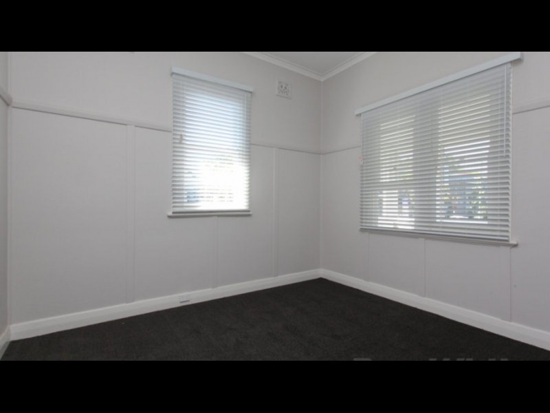 33 Harriet Street, Waratah NSW 2298