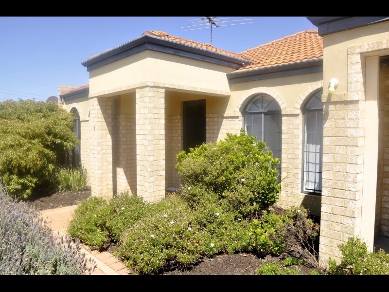1 Zlinya Circle, Spearwood WA 6163