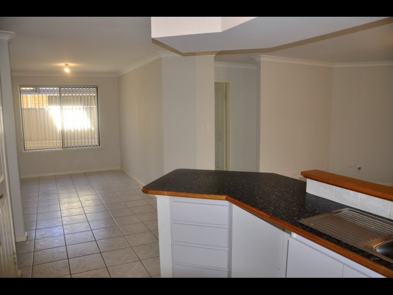 1 Zlinya Circle, Spearwood WA 6163