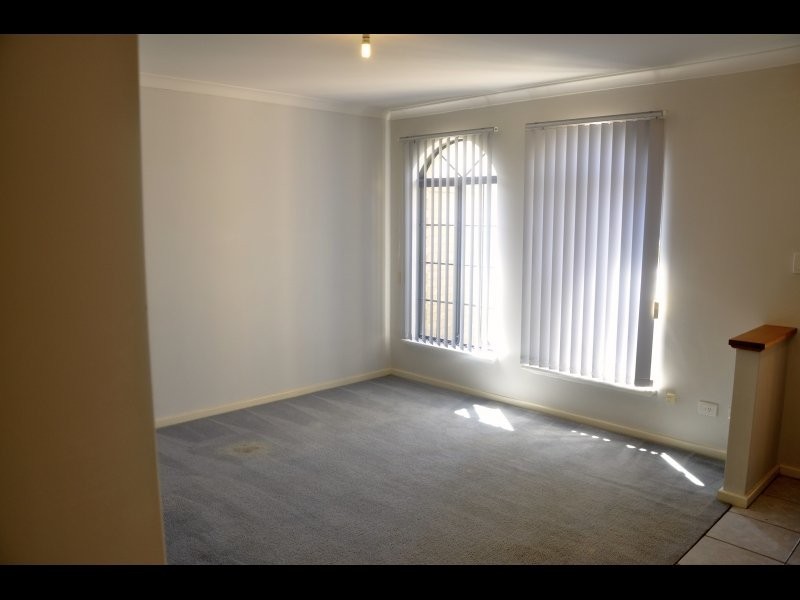 1 Zlinya Circle, Spearwood WA 6163