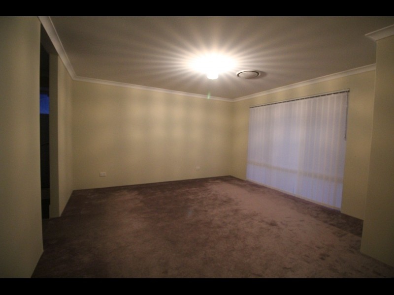 26 Atkins Parade, Hammond Park WA 6164