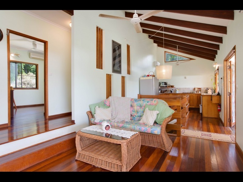 5 Longden Street, Brinsmead QLD 4870