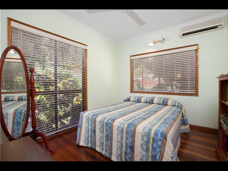 5 Longden Street, Brinsmead QLD 4870