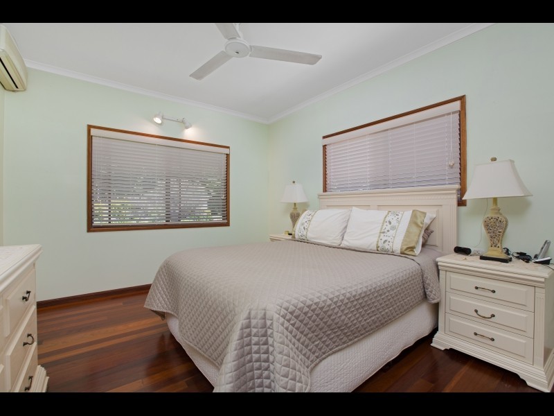 5 Longden Street, Brinsmead QLD 4870