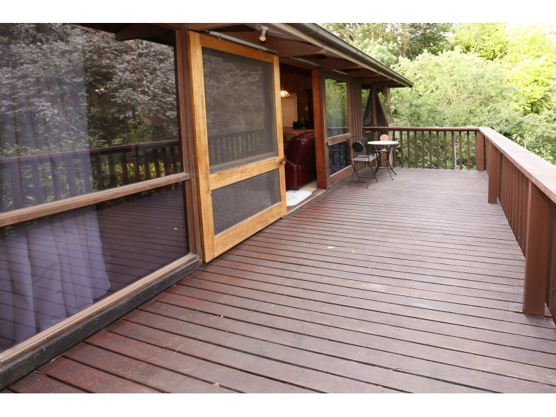 8 Tregarthen Road, Summertown SA 5141