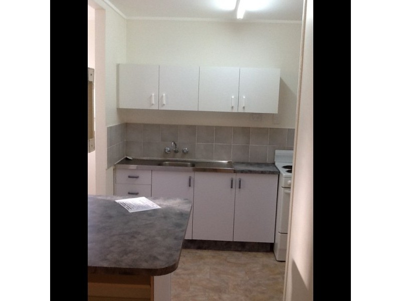 6 Cutler Court, Mount Louisa QLD 4814