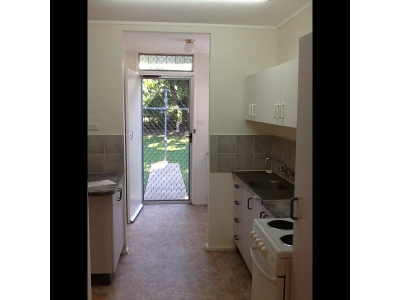 6 Cutler Court, Mount Louisa QLD 4814