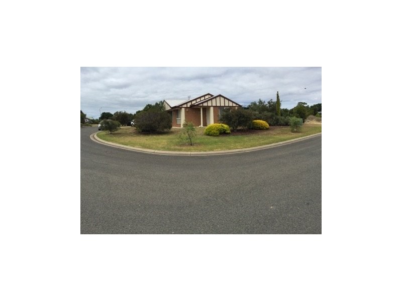 17 Tolmer Court, Hayborough SA 5211