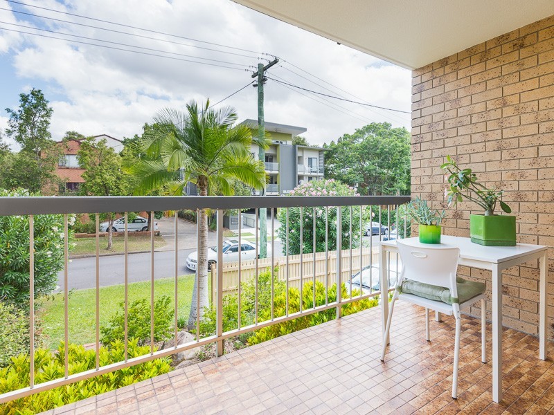 1/18 Vincent Street, Indooroopilly QLD 4068