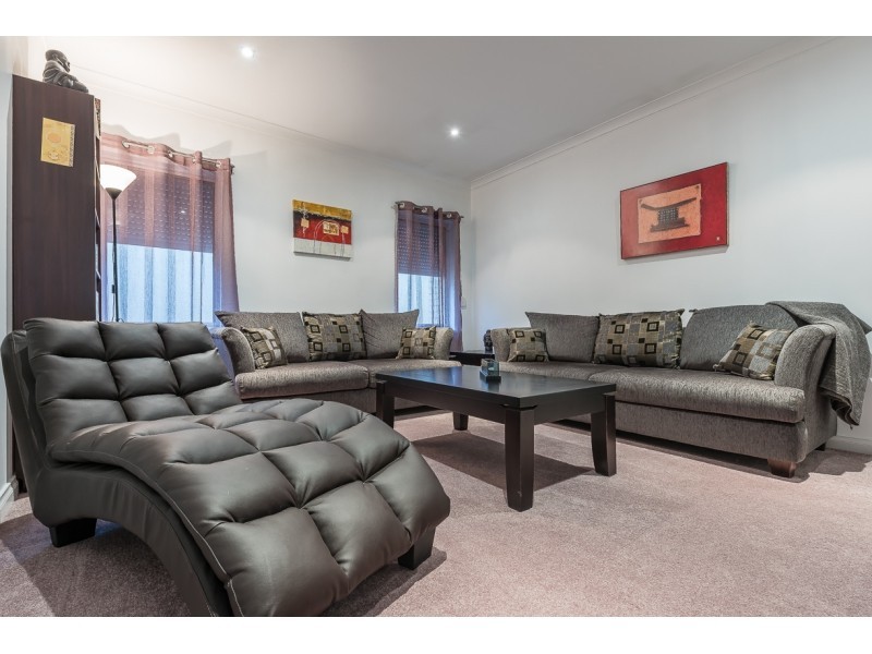 3 Risana Close, Madeley WA 6065