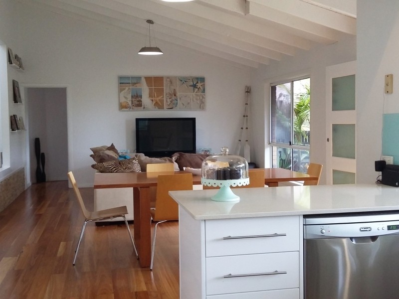 24 Beaumont Court, Currumbin Waters QLD 4223