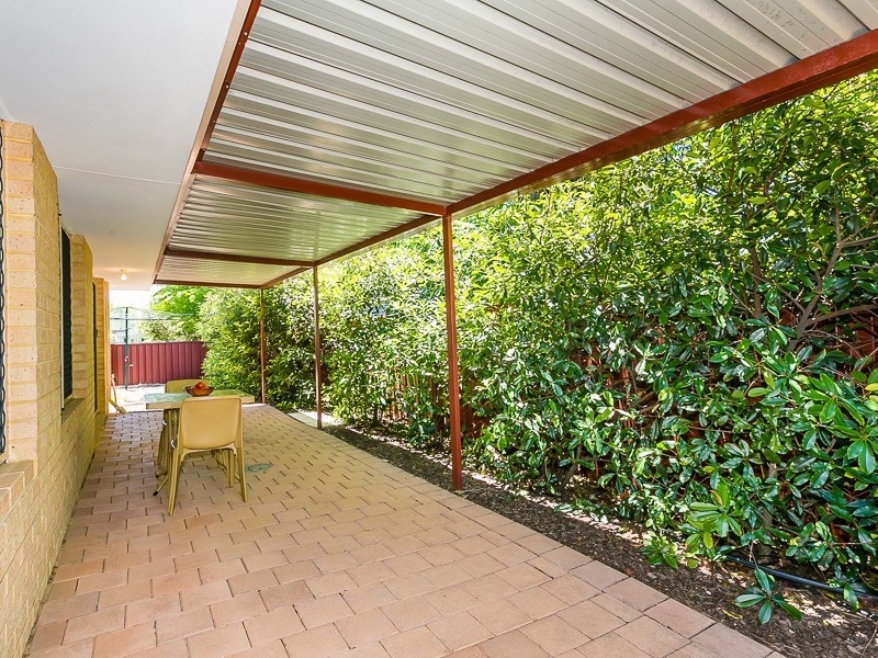 26 Ewart Street, Midvale WA 6056