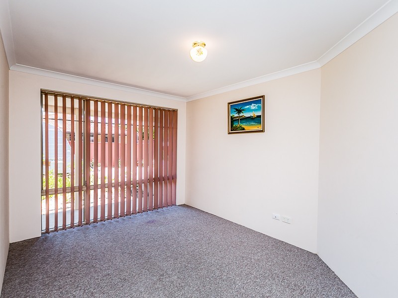 26 Ewart Street, Midvale WA 6056