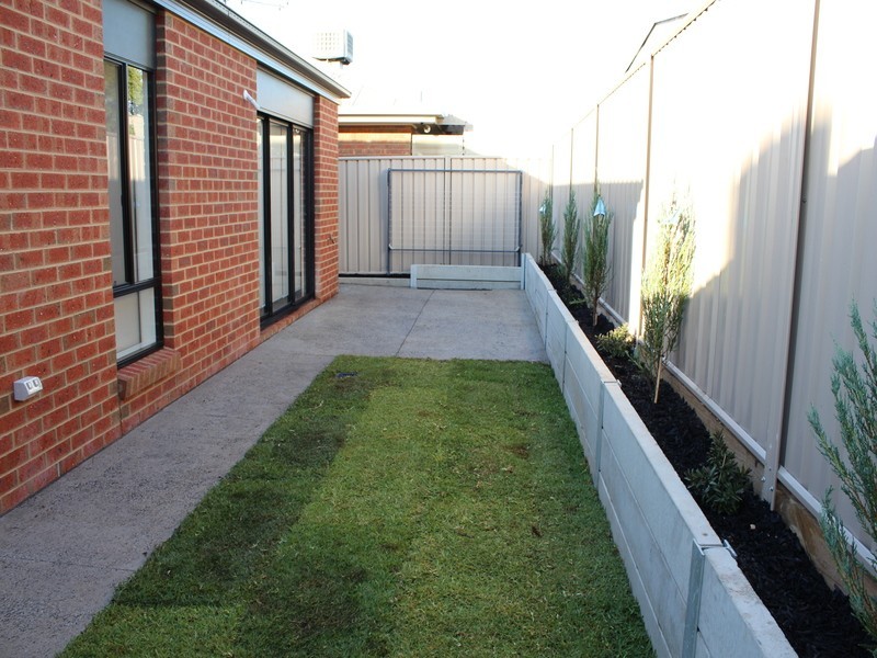 24a Raglan Street, White Hills VIC 3550