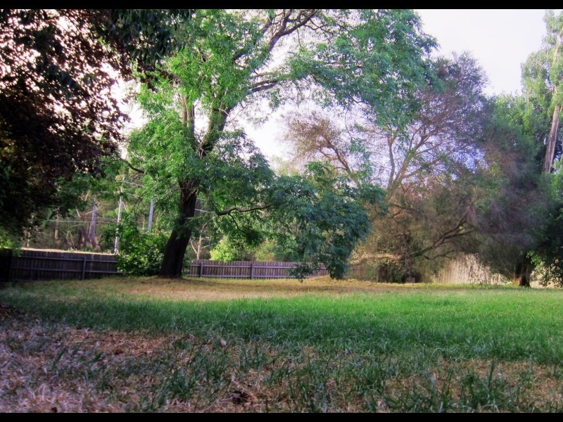 2/1137 Main Road, Eltham VIC 3095