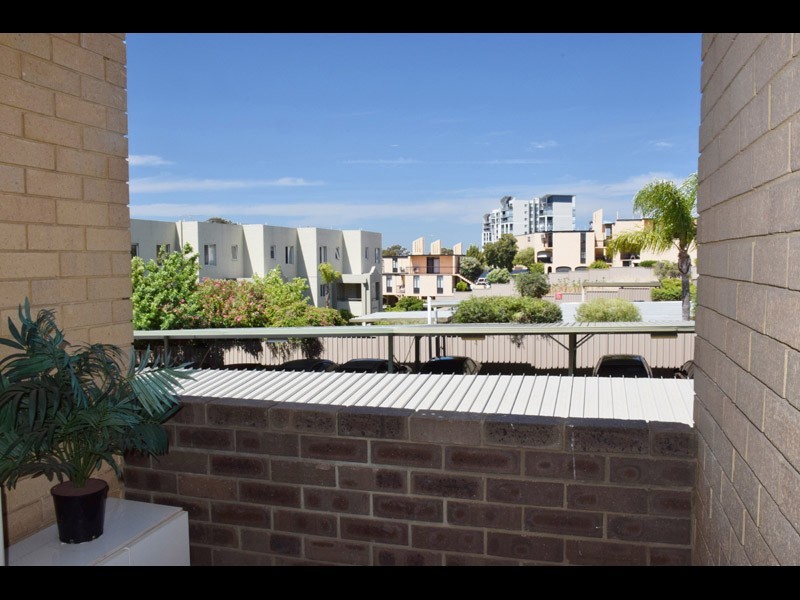 122/54 Nannine Place, Rivervale WA 6103
