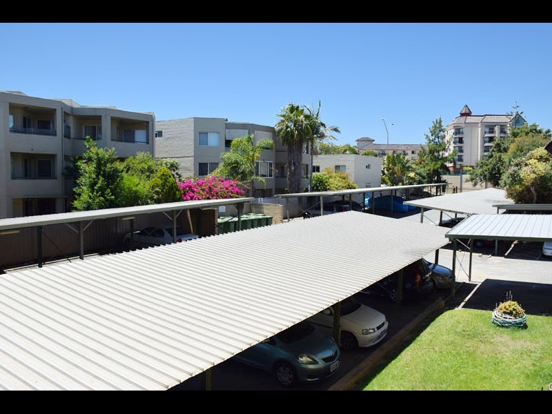 122/54 Nannine Place, Rivervale WA 6103