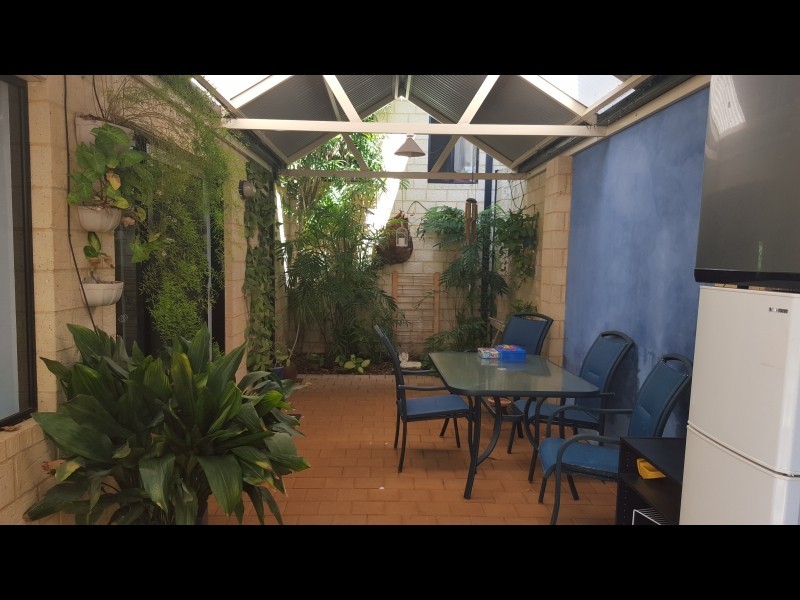45 Lakeside Drive, Joondalup WA 6027