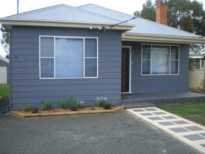 16 Scott Road, Tamworth NSW 2340