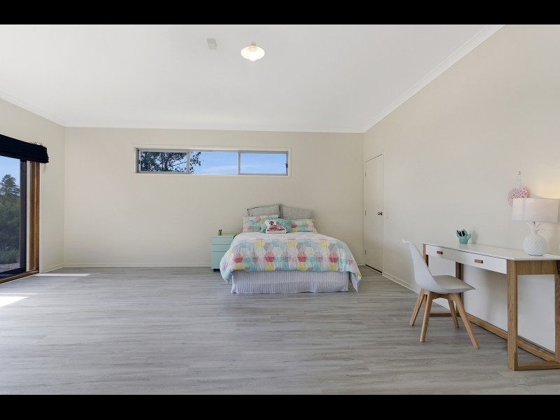 2 Echidna Wynd, Torquay VIC 3228