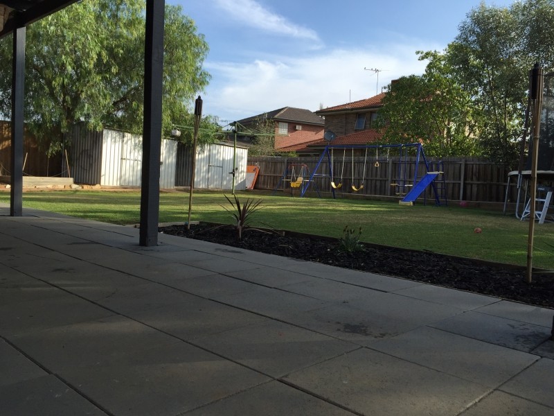 12 Kacatica Place, Brookfield VIC 3338