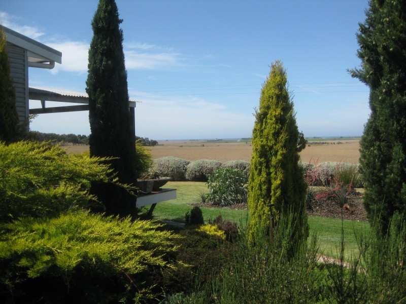 95 Barlings Road, Crossley VIC 3283