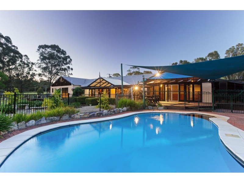239 Neath Road, Kearsley NSW 2325