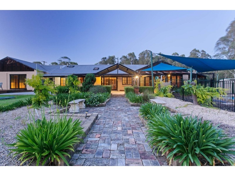 239 Neath Road, Kearsley NSW 2325