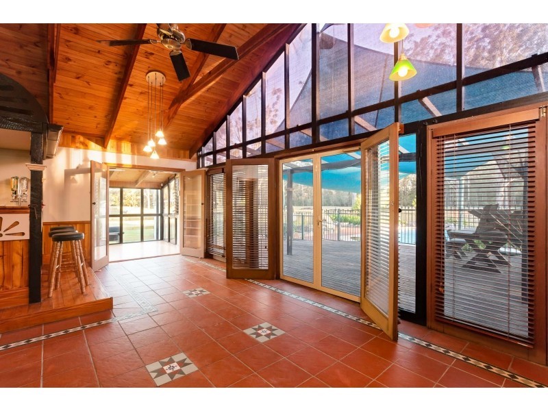 239 Neath Road, Kearsley NSW 2325