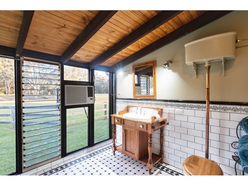 239 Neath Road, Kearsley NSW 2325