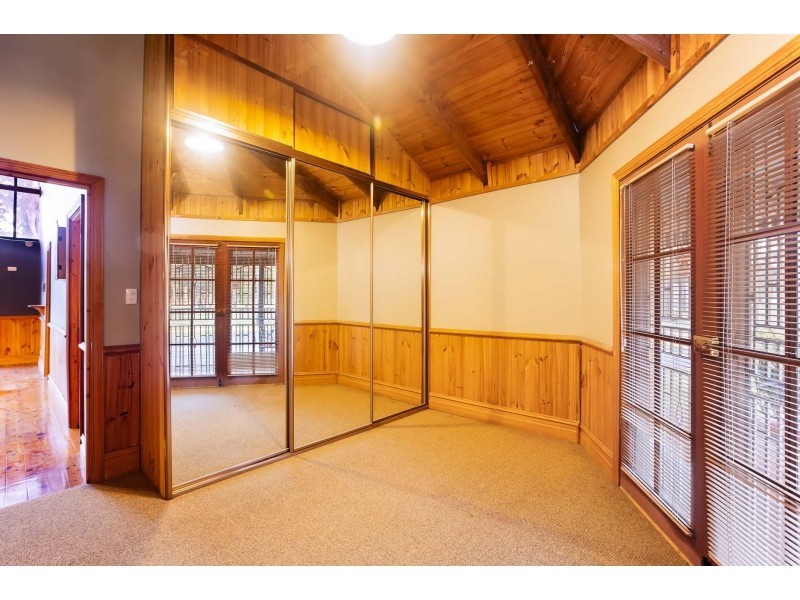239 Neath Road, Kearsley NSW 2325