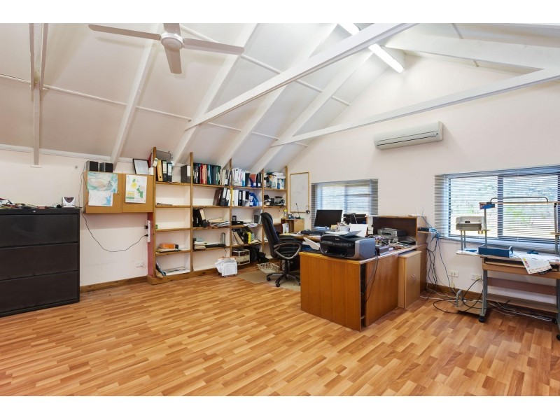 239 Neath Road, Kearsley NSW 2325