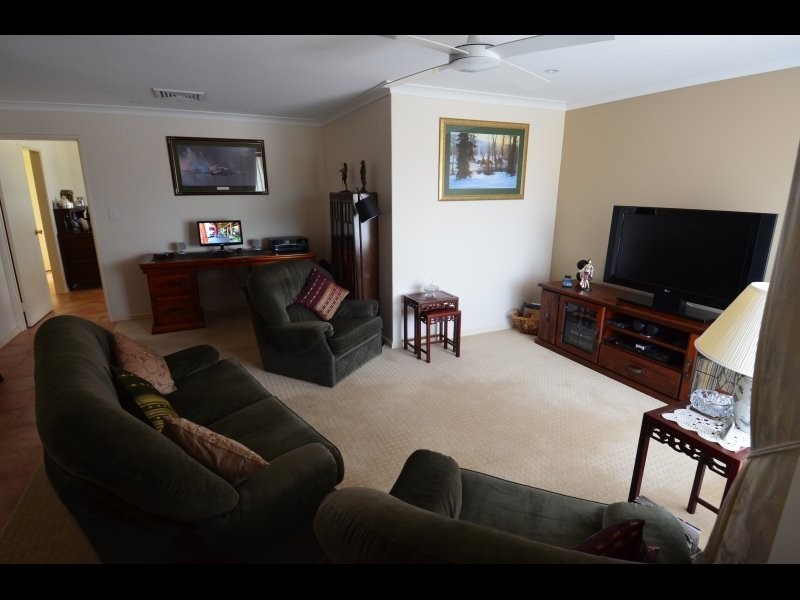 14 Bottrill Street, Hamilton Hill WA 6163