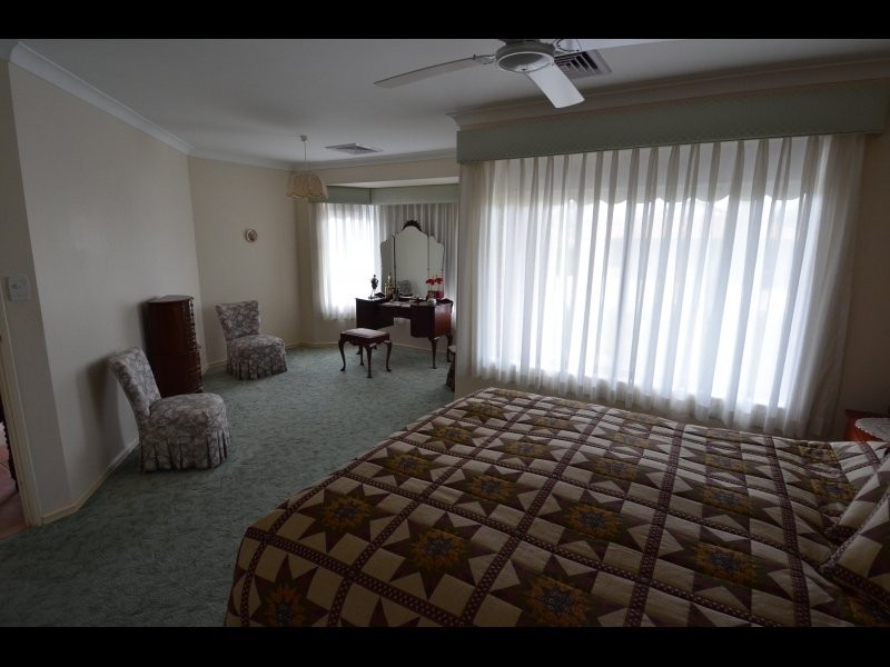 14 Bottrill Street, Hamilton Hill WA 6163